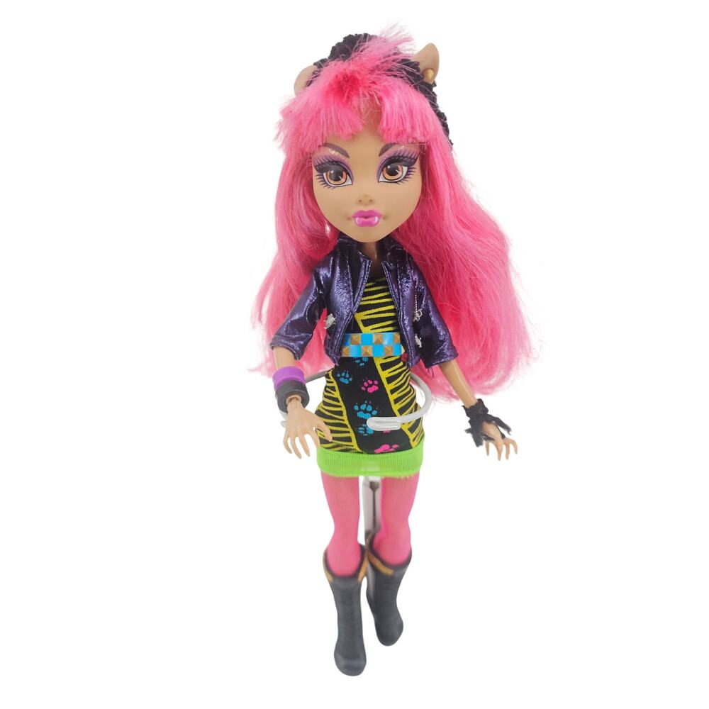 Monster High 13 Wishes Howleen Wolf Signature Ed G1 2013  Beanie Hat & Glove